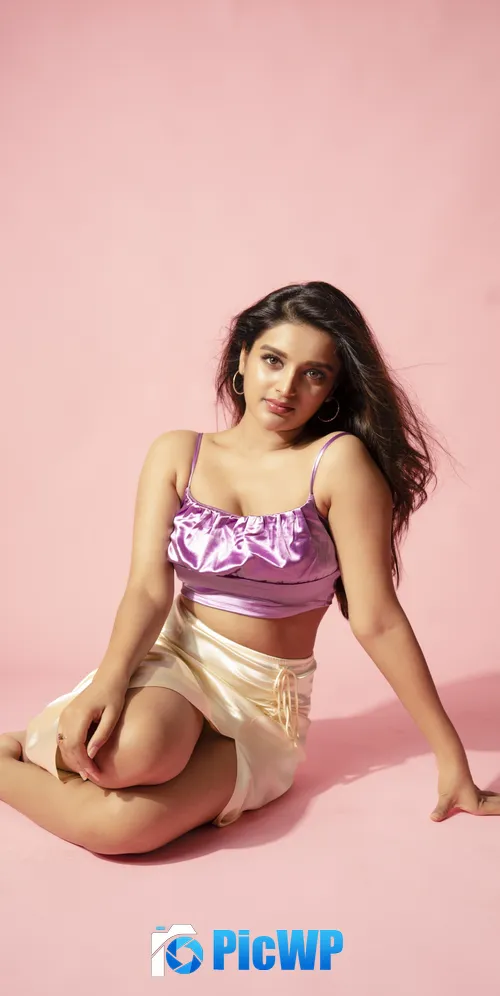 Nidhhi Agerwal Telugu Actress 3K Mobile Wallpaper