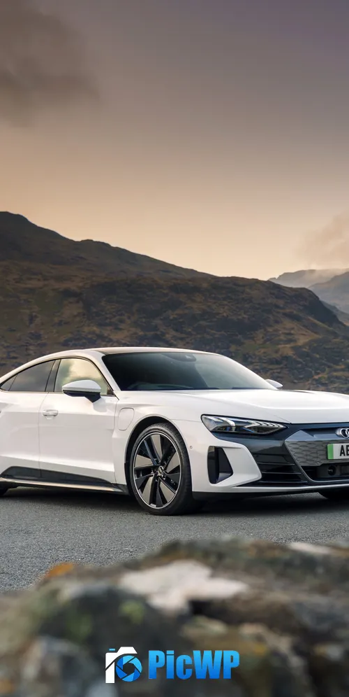 Audi e-tron GT quattro 2021 3K Mobile Wallpaper