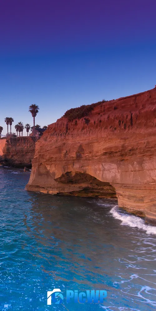 Sunset Cliffs Seascape 3K Mobile Wallpaper