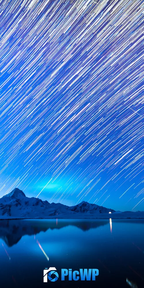 Star Trails Astronomy 3K Mobile Wallpaper