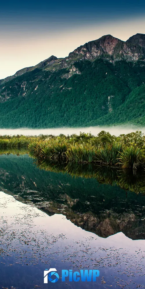 Mirror Lakes New Zealand 3K Mobile Wallpaper