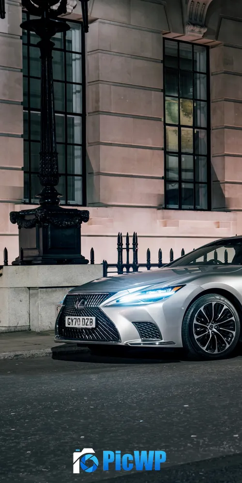 Lexus LS 500h 2021 3K Mobile Wallpaper