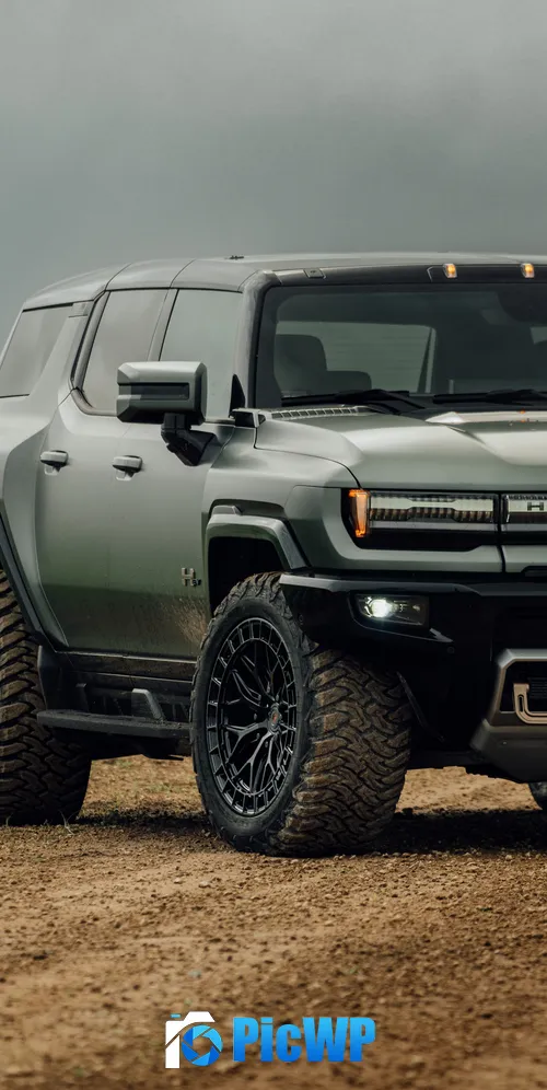 GMC Hummer EV Outdoor 3K Mobile Wallpaper