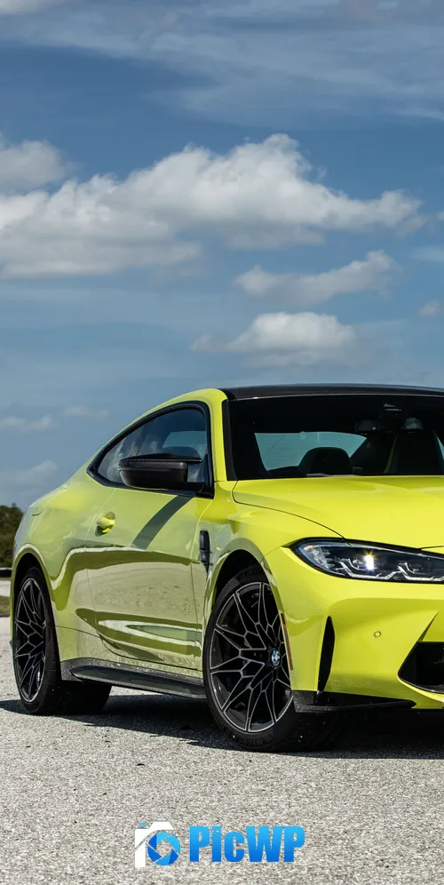 BMW M4 Coupe 2021 3K Mobile Wallpaper