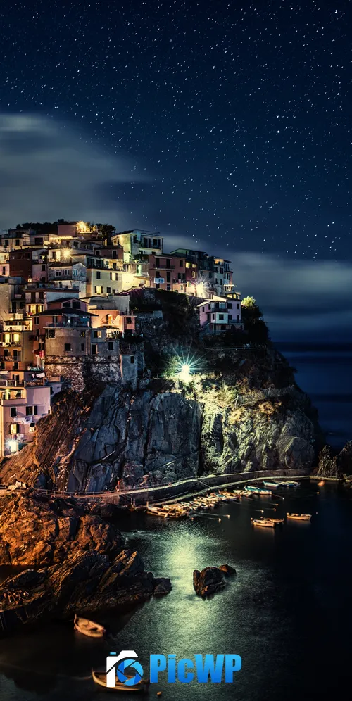 Manarola Town 3K Mobile Wallpaper