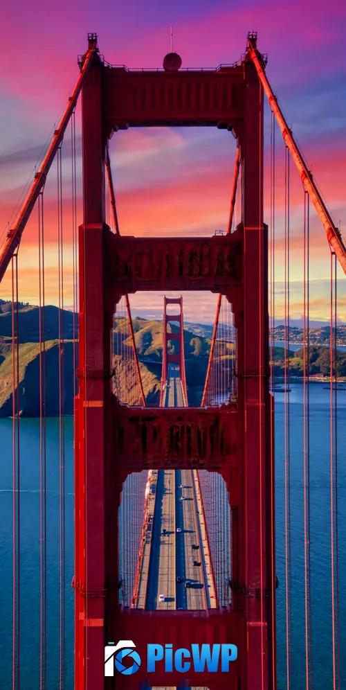 Golden Gate Bridge Aesthetic 3K Mobile Wallpaper