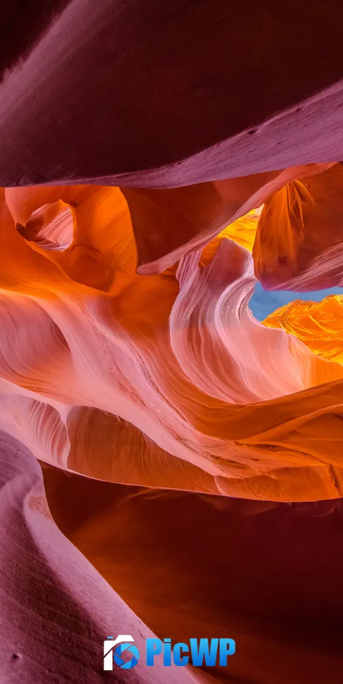 Lower Antelope Canyon 3K Mobile Wallpaper