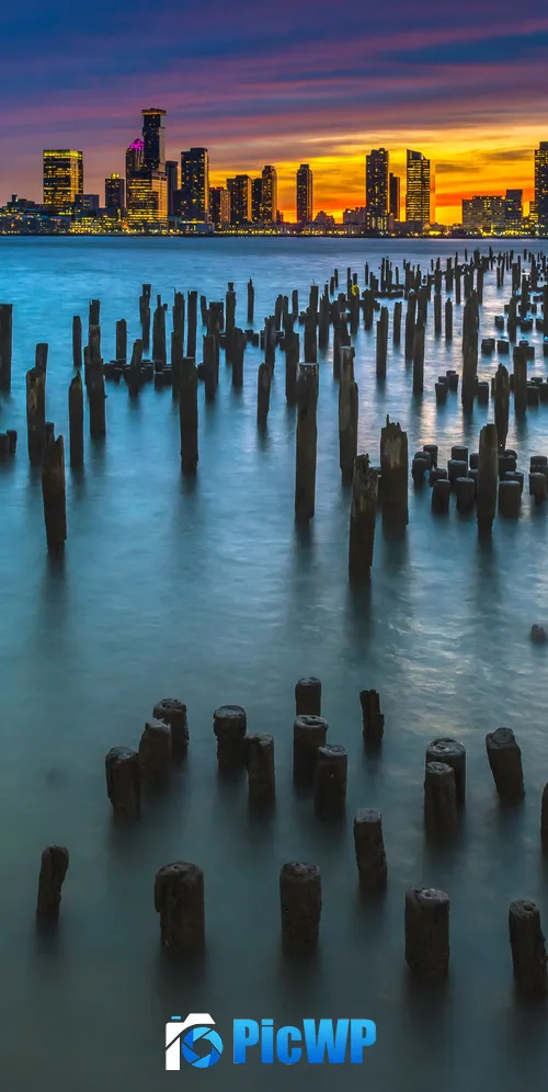 Old Pier Poles New York City 3K Mobile Wallpaper