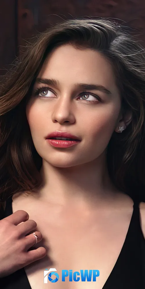 Emilia Clarke Actress 3K Mobile Wallpaper