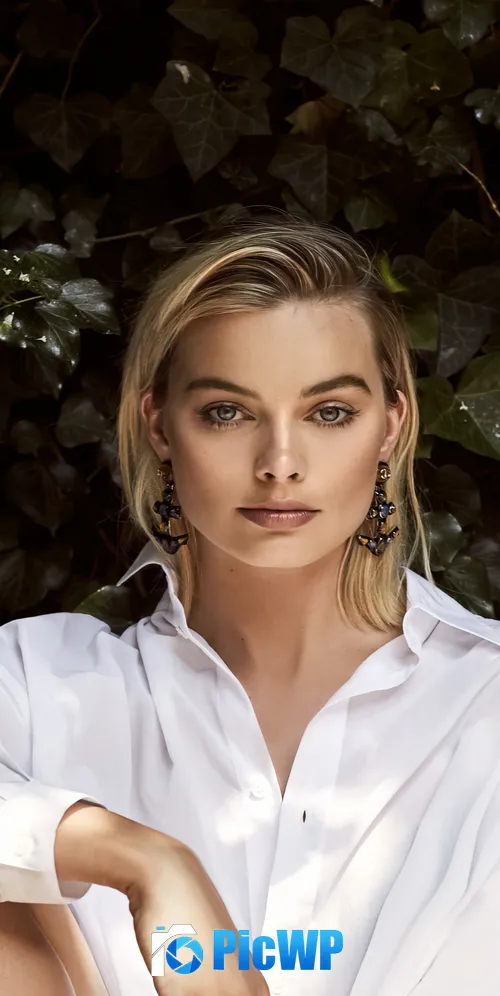Margot Robbie Australian actress 3K Mobile Wallpaper