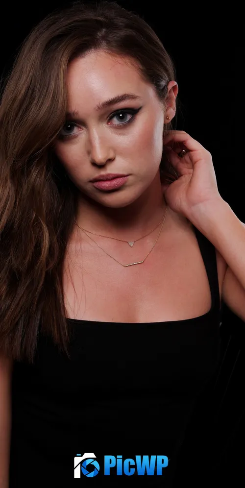 Alycia Debnam-Carey Black background 3K Mobile Wallpaper