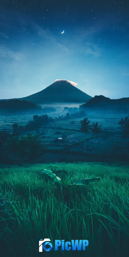 Mount Agung Volcano 3K Mobile Wallpaper