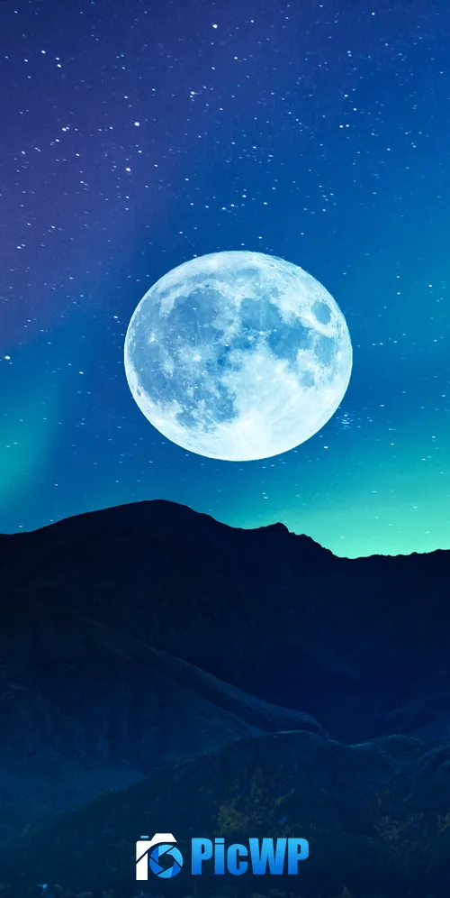 Full moon Aurora Borealis 3K Mobile Wallpaper
