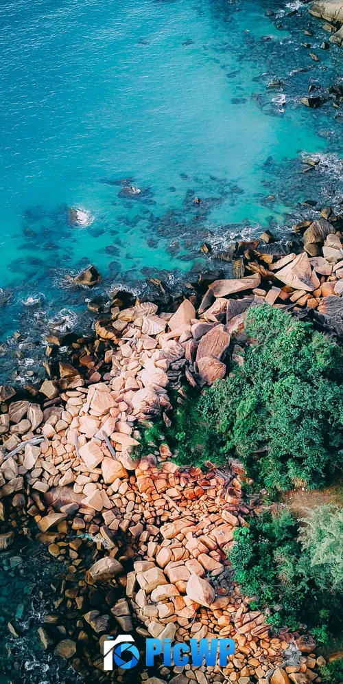 Seashore Coastline 3K Mobile Wallpaper
