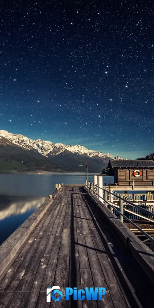 Lake Wakatipu Pier 3K Mobile Wallpaper
