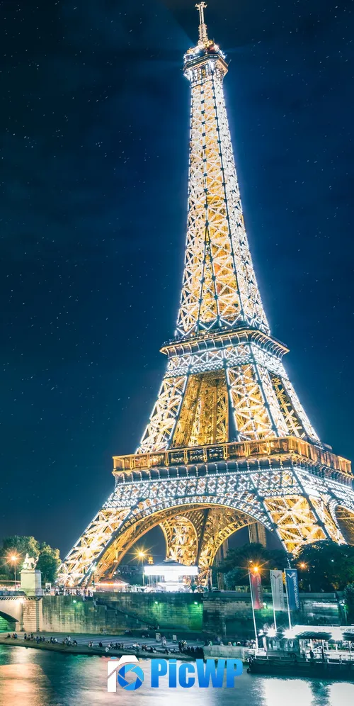 Eiffel Tower Night time 3K Mobile Wallpaper