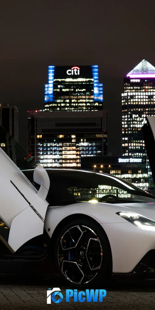 Maserati MC20 Coupé 3K Mobile Wallpaper