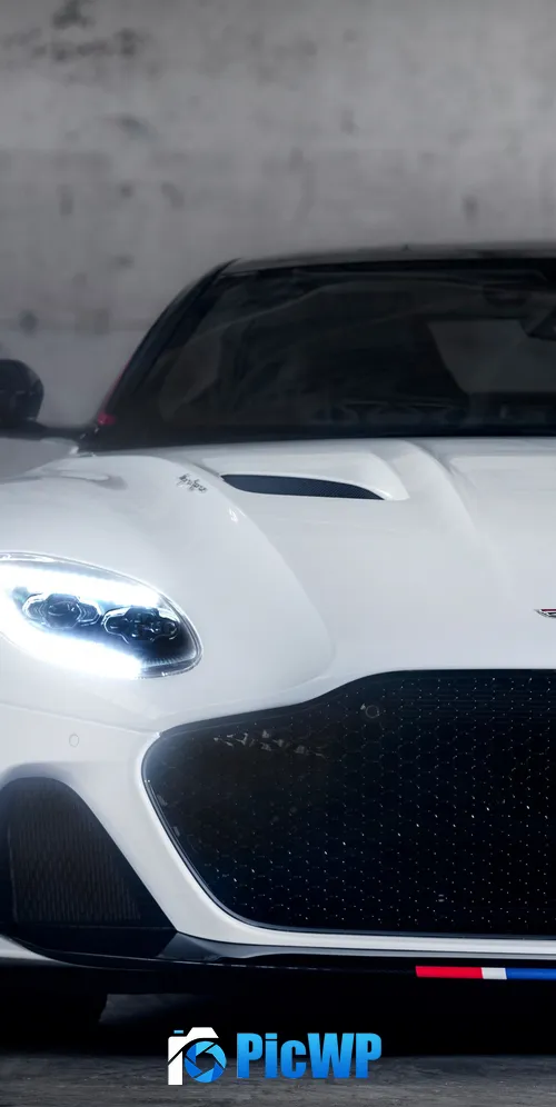Aston Martin DBS Superleggera Supercar 3K Mobile Wallpaper