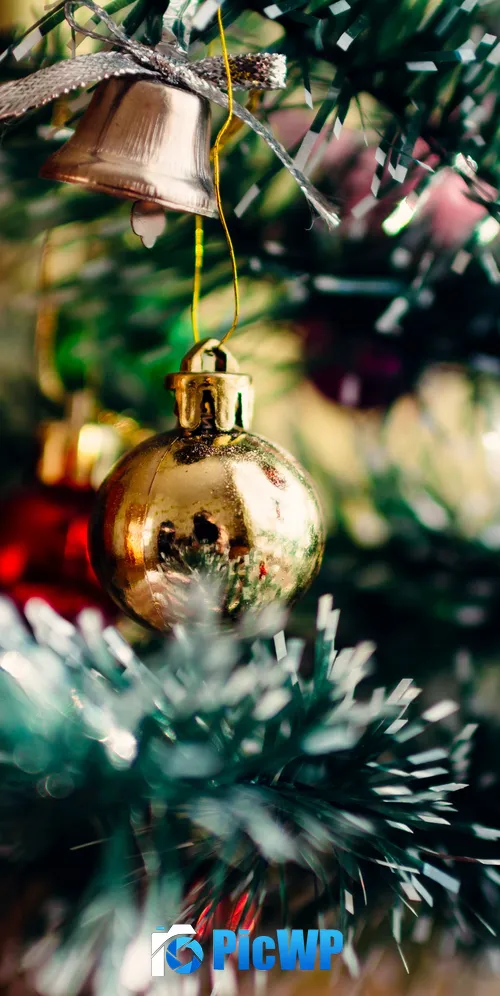 Christmas decoration Christmas balls 3K Mobile Wallpaper