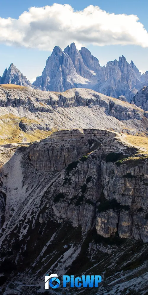 Tre Cime di Lavaredo Dolomites 3K Mobile Wallpaper