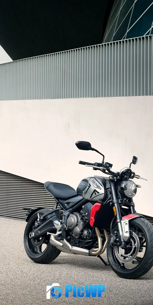 Triumph Trident 660 2021 3K Mobile Wallpaper