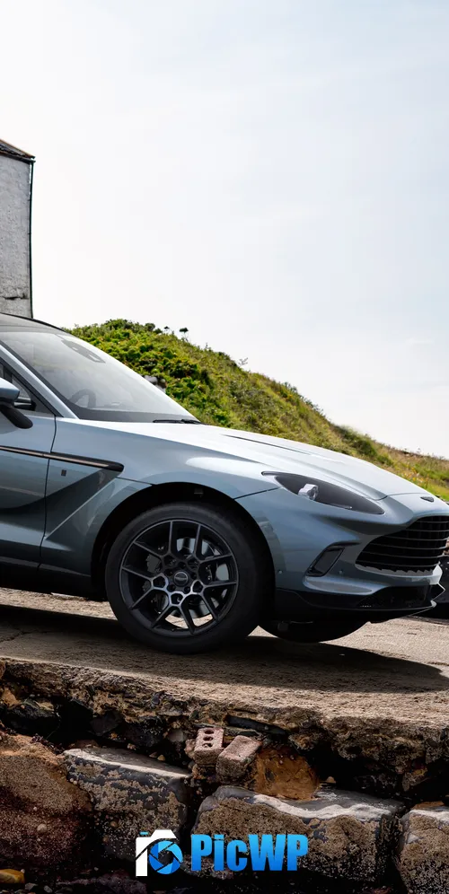 Aston Martin DBX Bowmore Edition Q by Aston Martin 3K Mobile Wallpaper