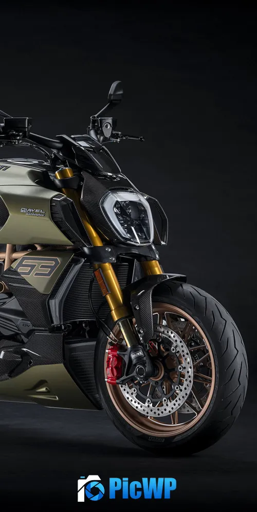 Ducati Diavel 1260 Lamborghini Dark background 3K Mobile Wallpaper