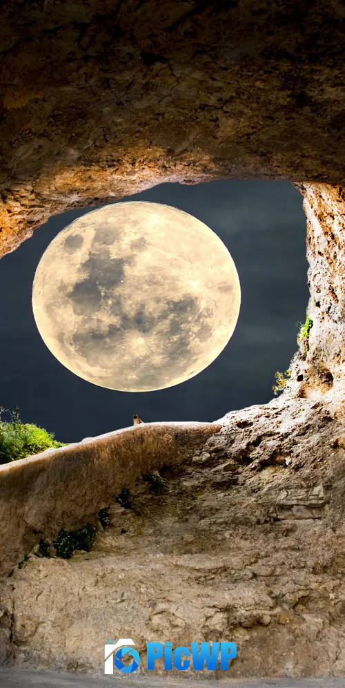 Full moon Cave 3K Mobile Wallpaper