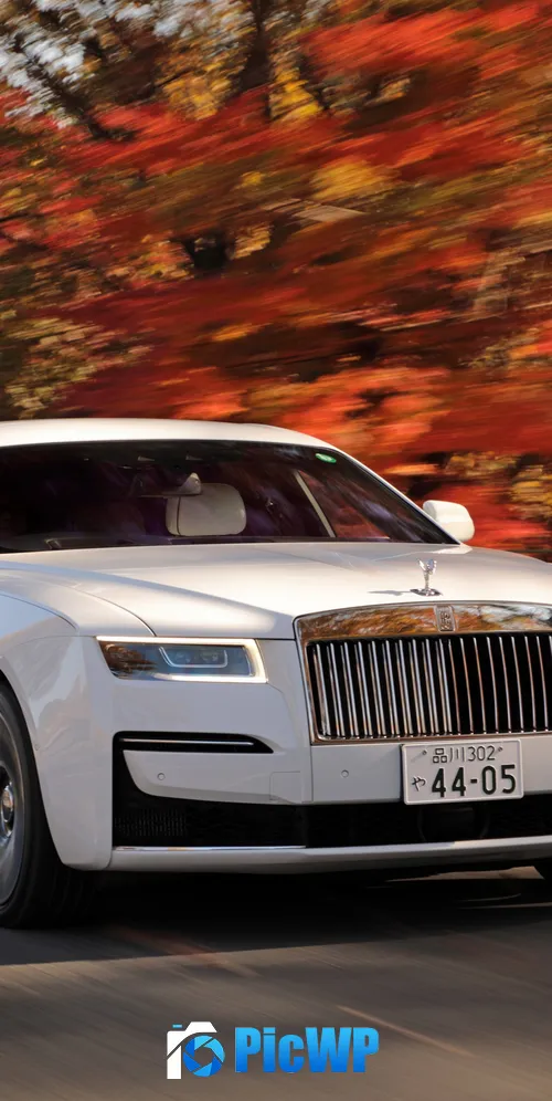 Rolls-Royce Ghost 2020 3K Mobile Wallpaper