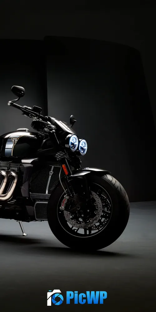 Triumph Rocket 3 TFC Cafe racer 3K Mobile Wallpaper