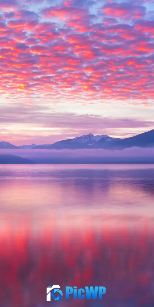 Pink clouds Reflection 3K Mobile Wallpaper