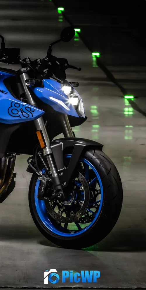 Suzuki GSX-8S 3K Mobile Wallpaper