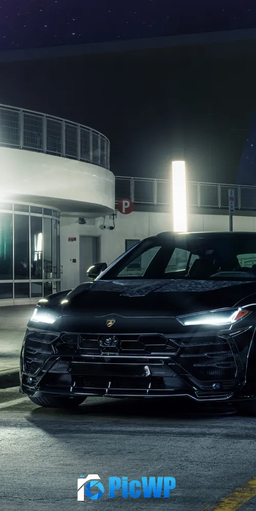 Lamborghini Urus 3K Mobile Wallpaper