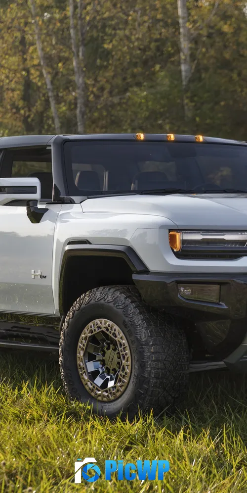 GMC Hummer EV Electric pickup 3K Mobile Wallpaper