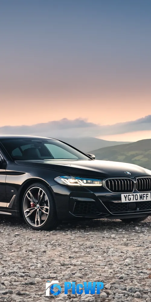 BMW M550i xDrive BMW 5 Series 3K Mobile Wallpaper