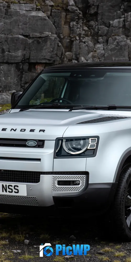 Land Rover Defender 90 SE Urban Pack 2020 3K Mobile Wallpaper