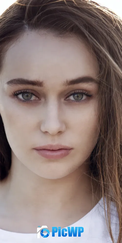 Alycia Debnam-Carey 3K Mobile Wallpaper