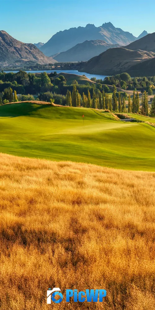 Golf course Landscape 3K Mobile Wallpaper