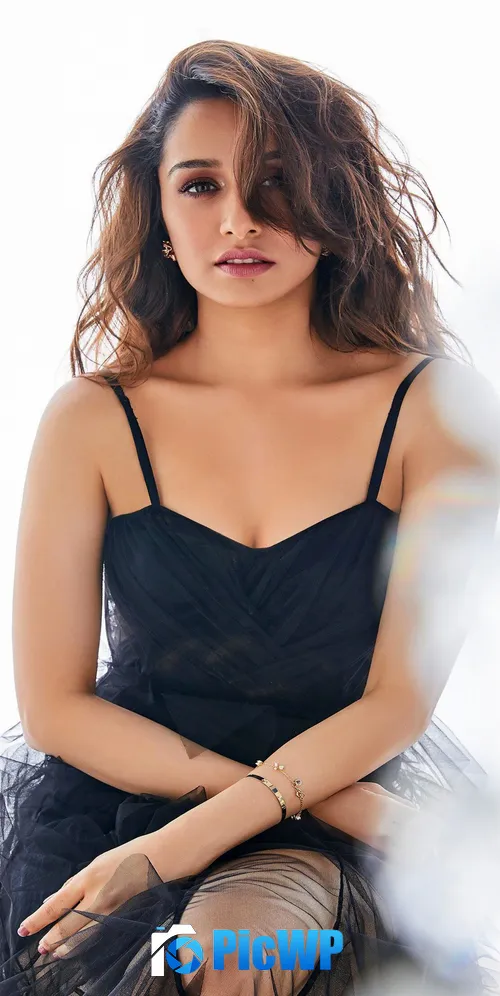 Shraddha Kapoor White background 3K Mobile Wallpaper