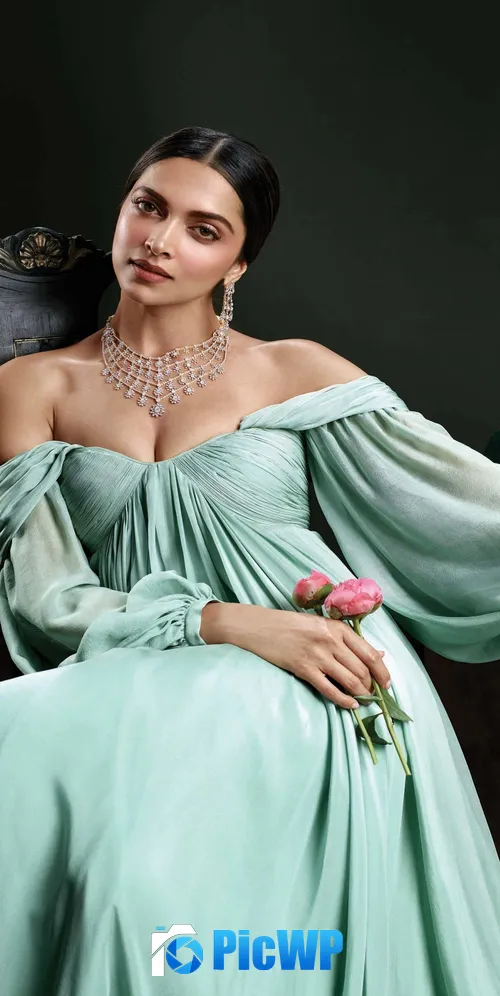 Deepika Padukone iPhone 3K Mobile Wallpaper