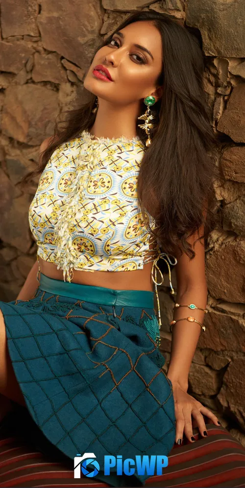 Lisa Haydon Australian actress 3K Mobile Wallpaper