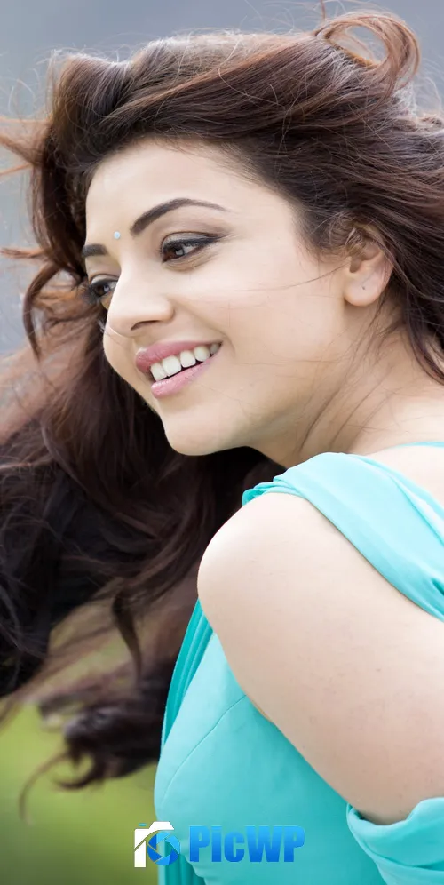 Kajal Aggarwal 3K Mobile Wallpaper