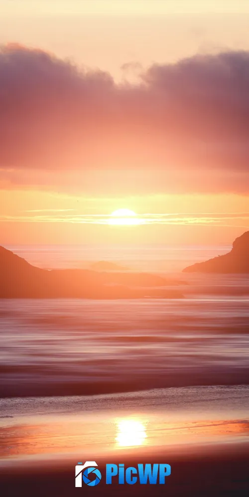 Beach Sunlight 3K Mobile Wallpaper