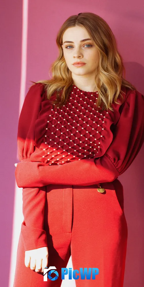 Josephine Langford Portrait 3K Mobile Wallpaper