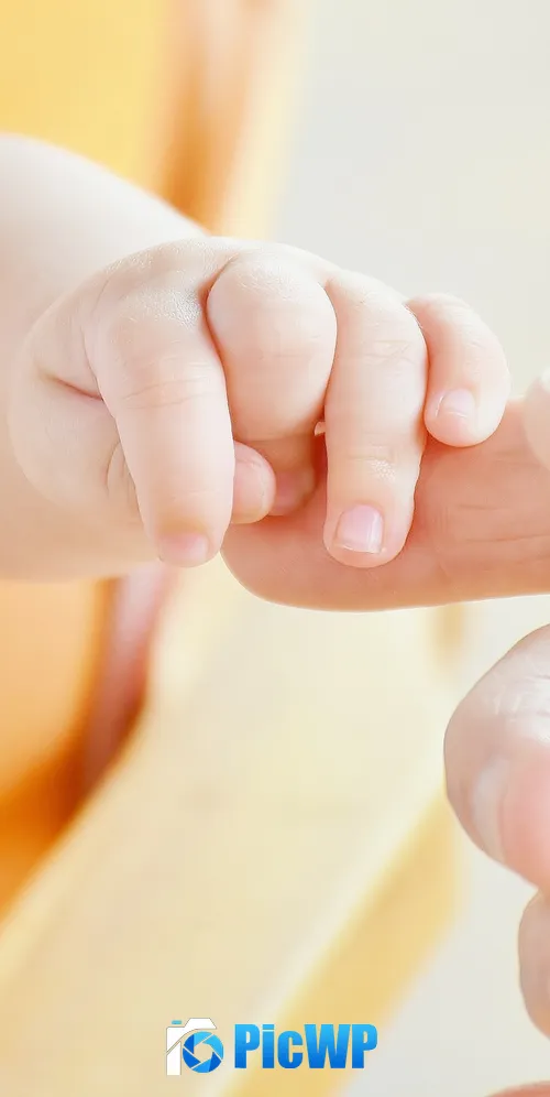 Baby hands Infant 3K Mobile Wallpaper