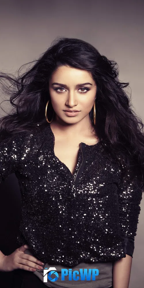 Shraddha Kapoor 3K Mobile Wallpaper