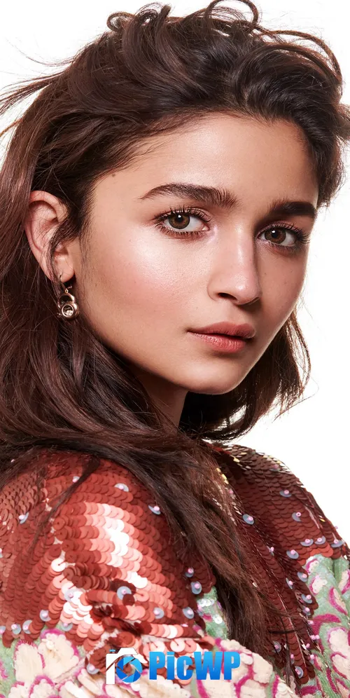 Alia Bhatt Bollywood actress 3K Mobile Wallpaper