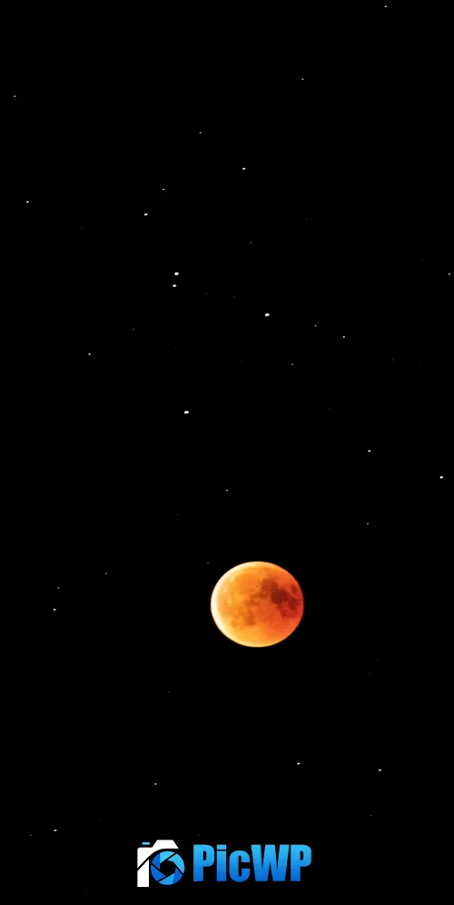 Lunar Eclipse Blood Moon 3K Mobile Wallpaper