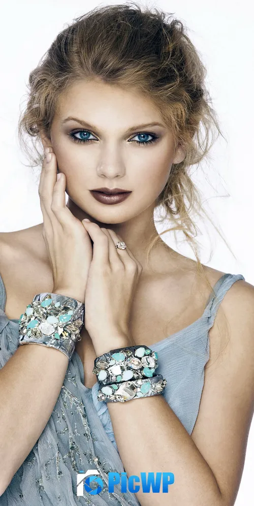 Taylor Swift 3K Mobile Wallpaper