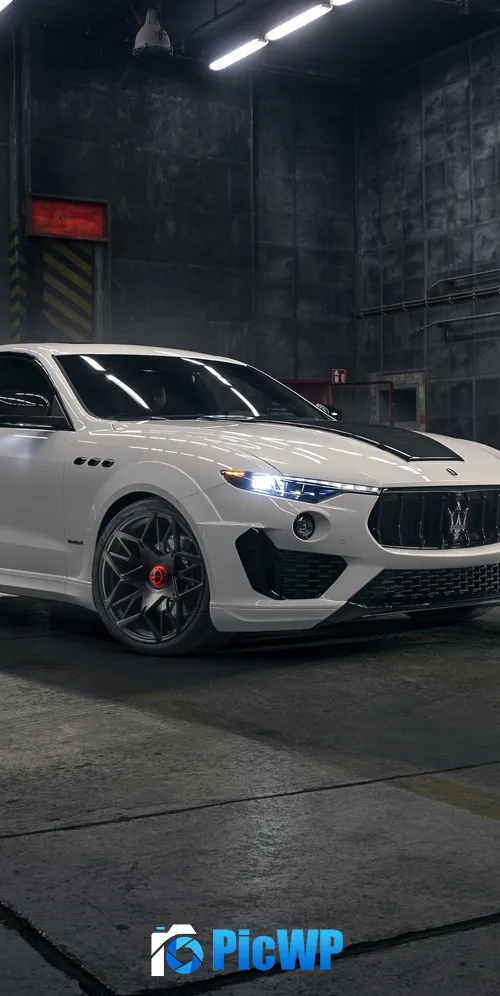 Maserati Levante S Q4 GranSport Esteso Novitec 3K Mobile Wallpaper
